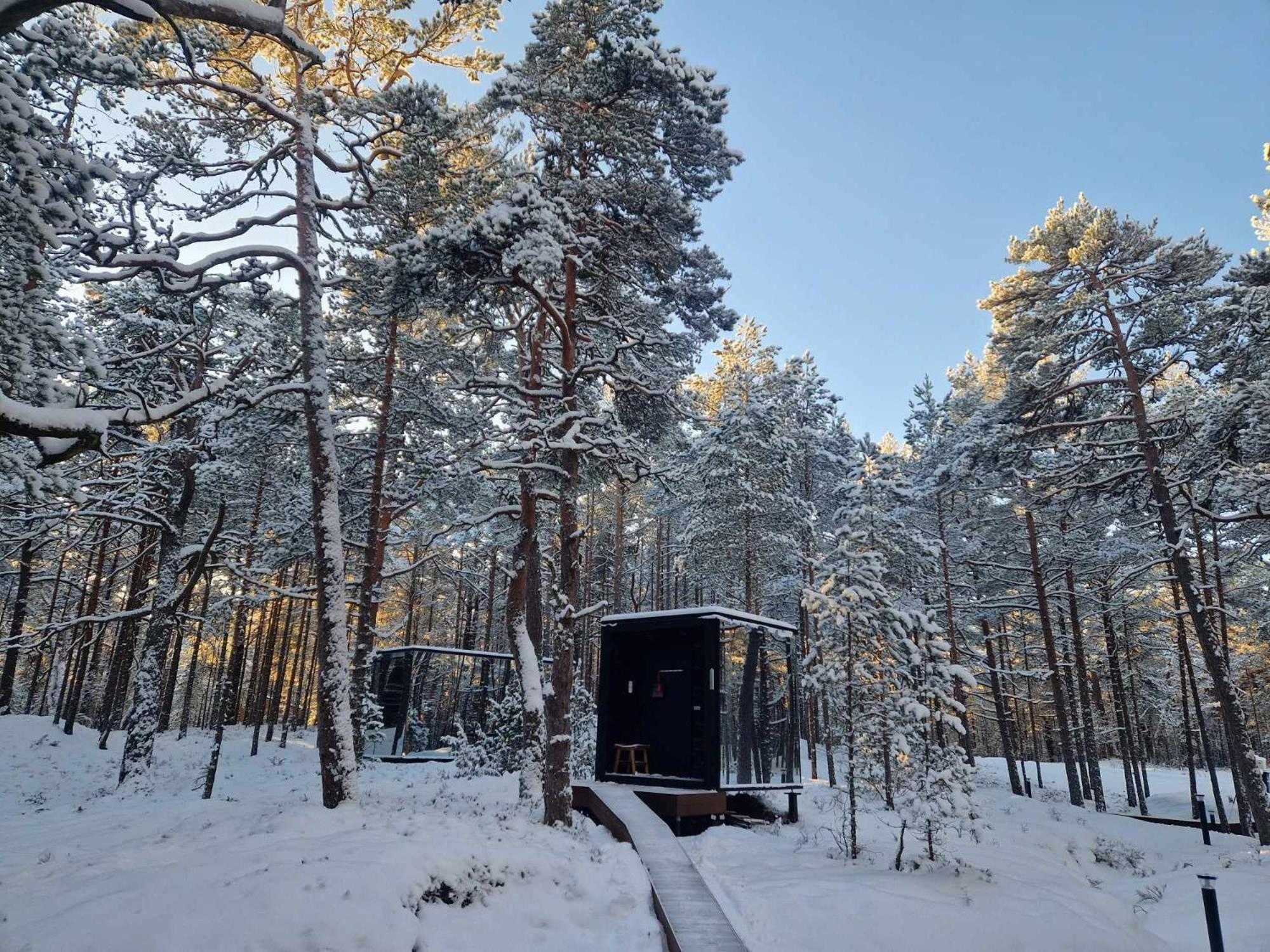 Oeoed Hoetels Lohusalu Leida & Enno Laulasmaa Esterno foto